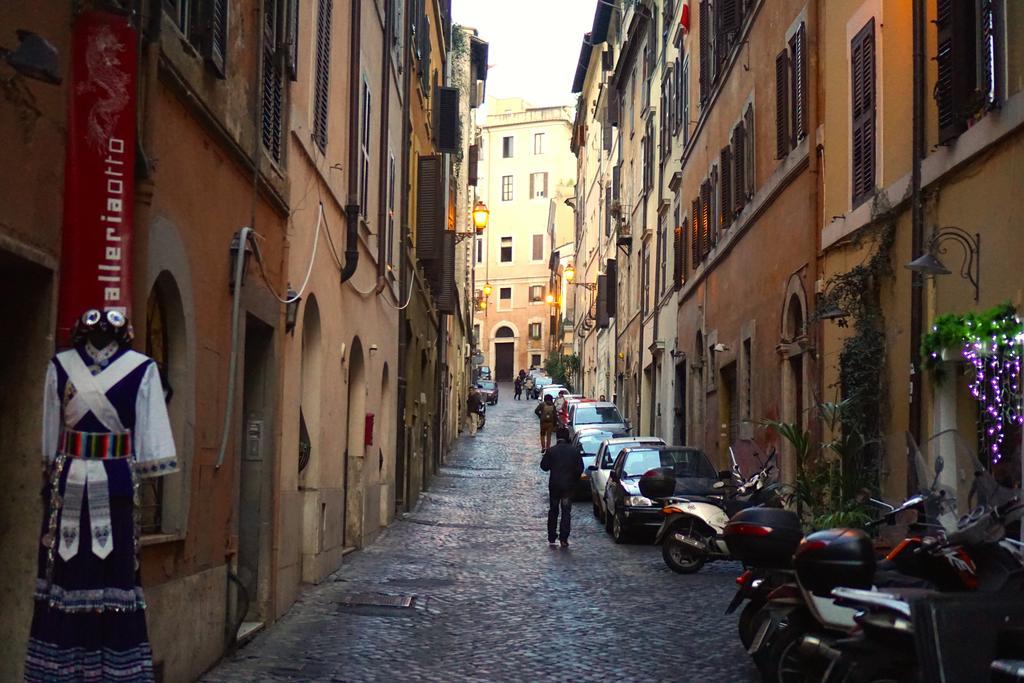 Romenjoy Colosseo Pokoj fotografie